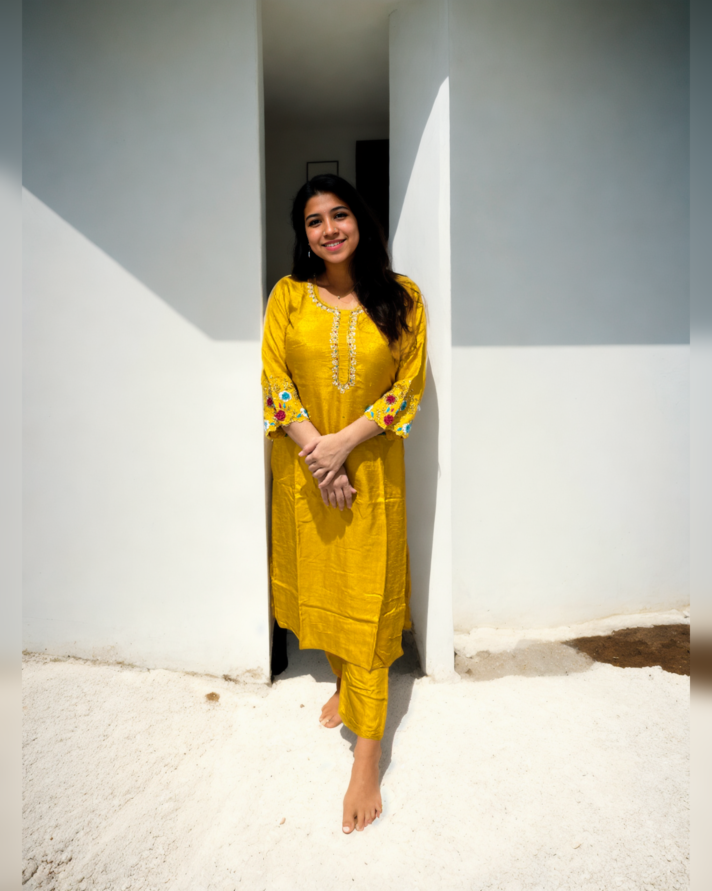 Purple Bloom | Hand-Embroidered Dola Silk Suit Set with Dupatta