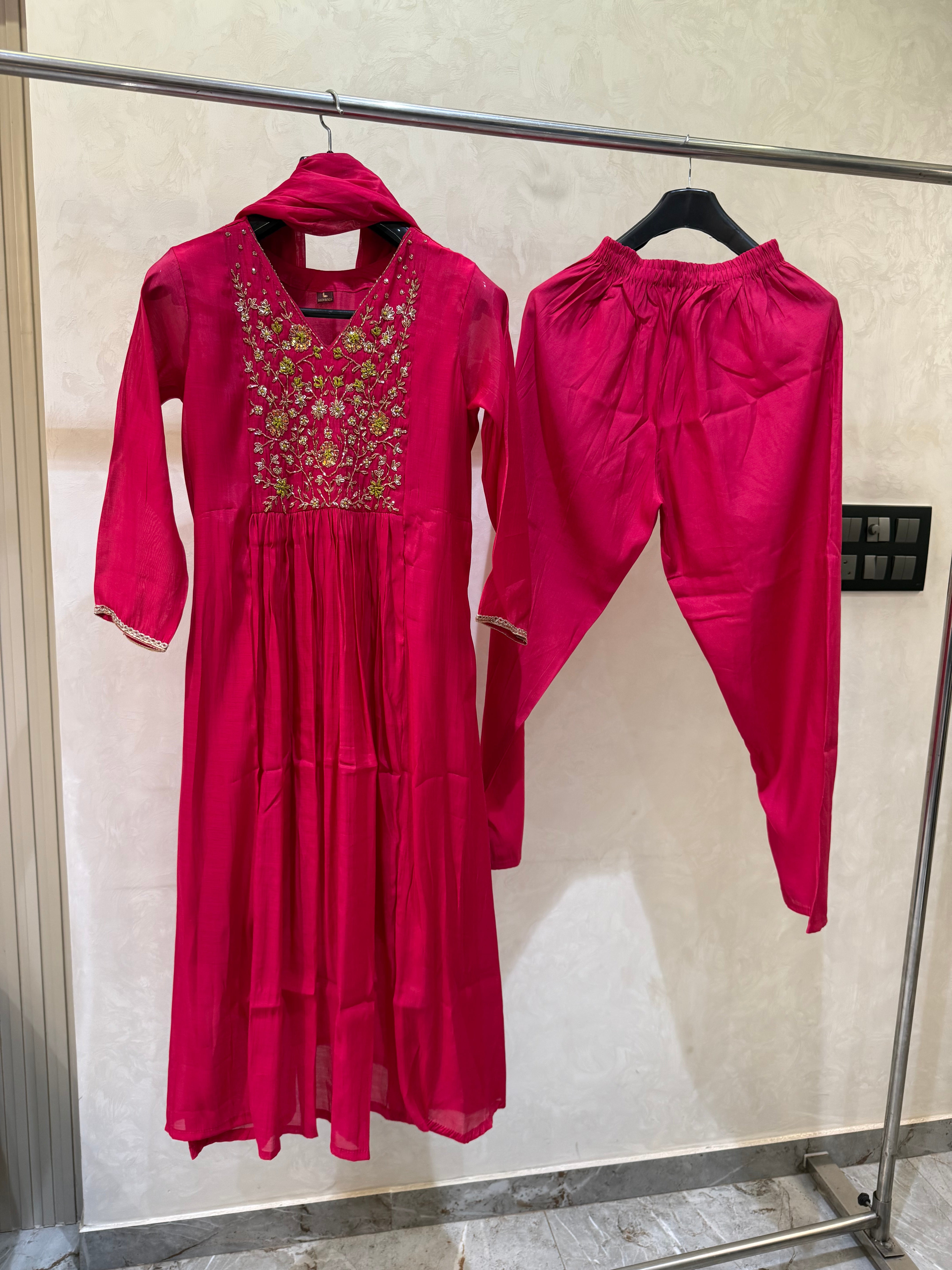 Rosé Noor Handcrafted Mul Chanderi Anarkali Set