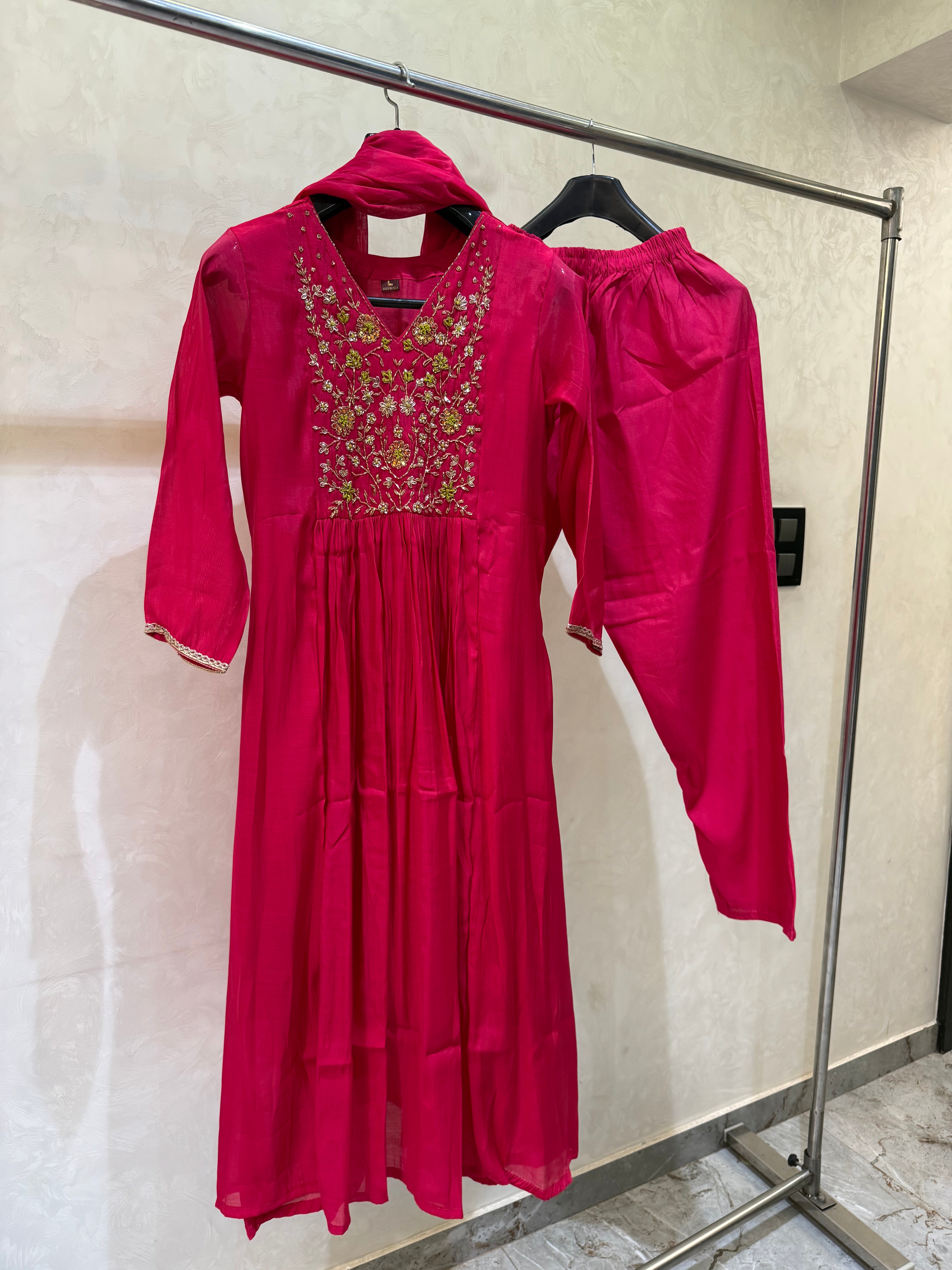 Rosé Noor Handcrafted Mul Chanderi Anarkali Set