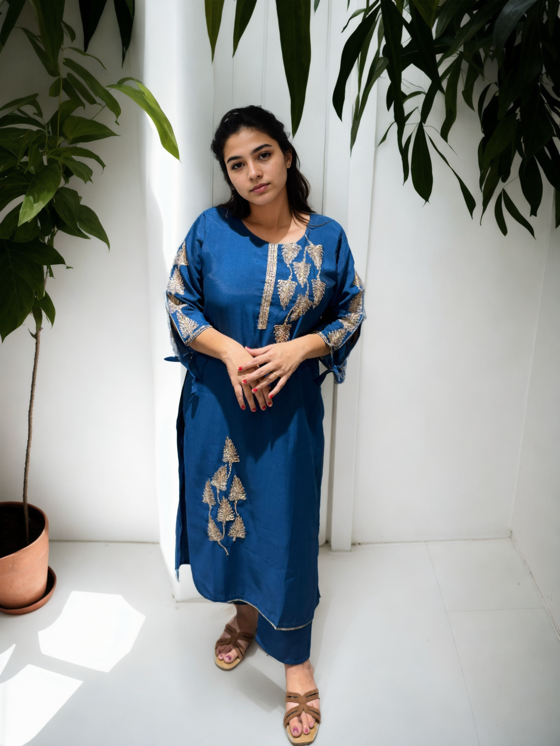 Roman Silk Kurta Set with Golden Embroidery & Organza Dupatta