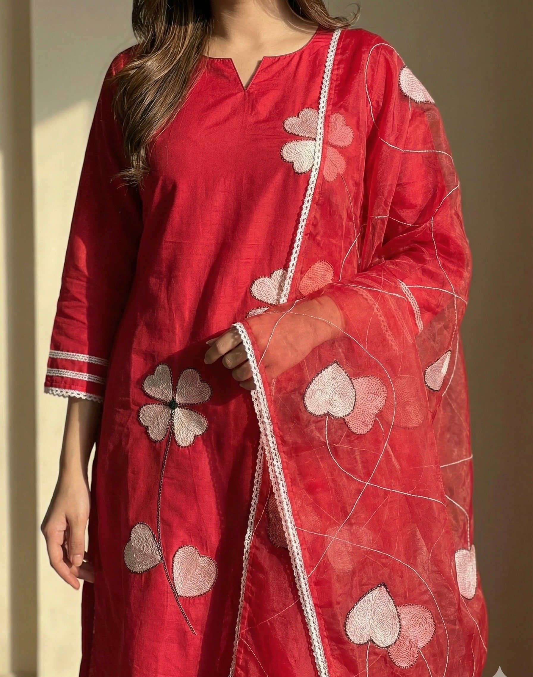 Heart Bloom Suit Set – Roman Silk with Organza Dupatta