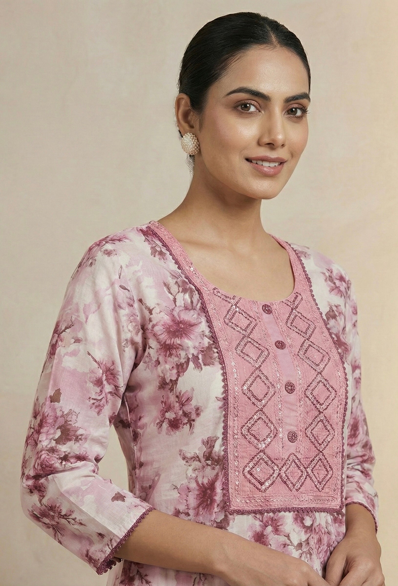 Floral Blossom Pink Kurta Set – Comfort Meets Style