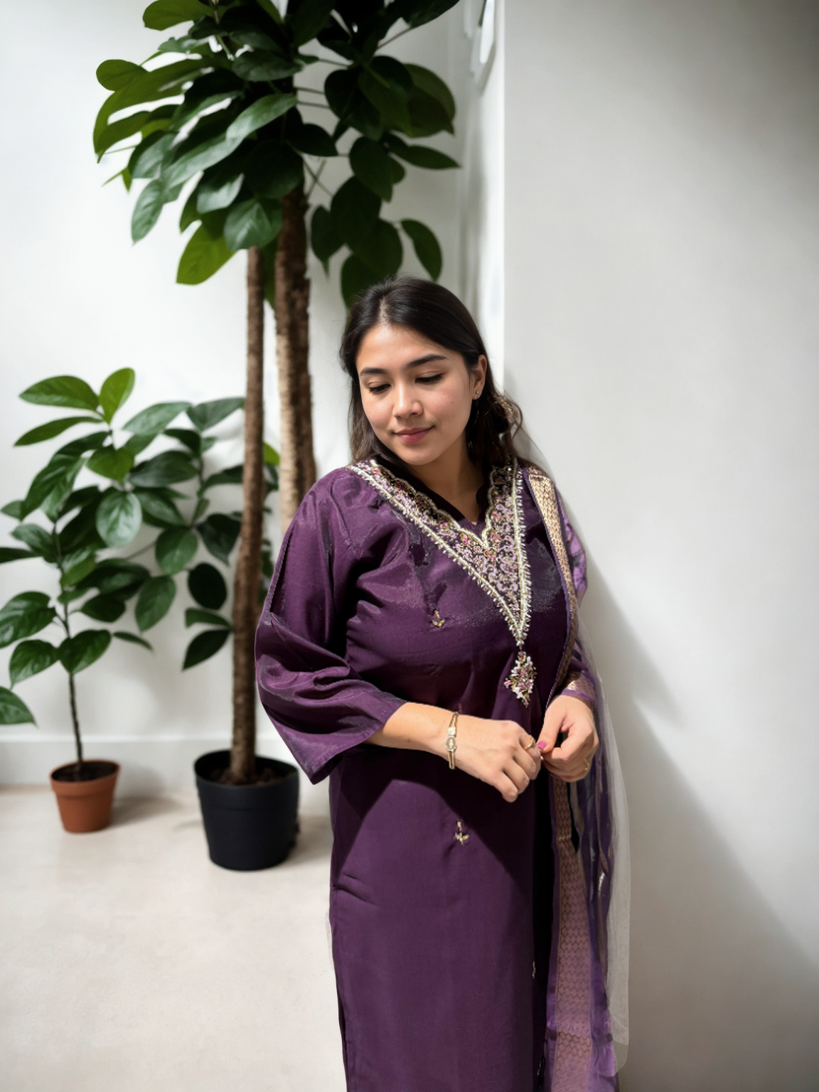 Elegant Roman Silk Suit Set with Handwork – 3 Colours | V-Neck | Chanderi Dupatta