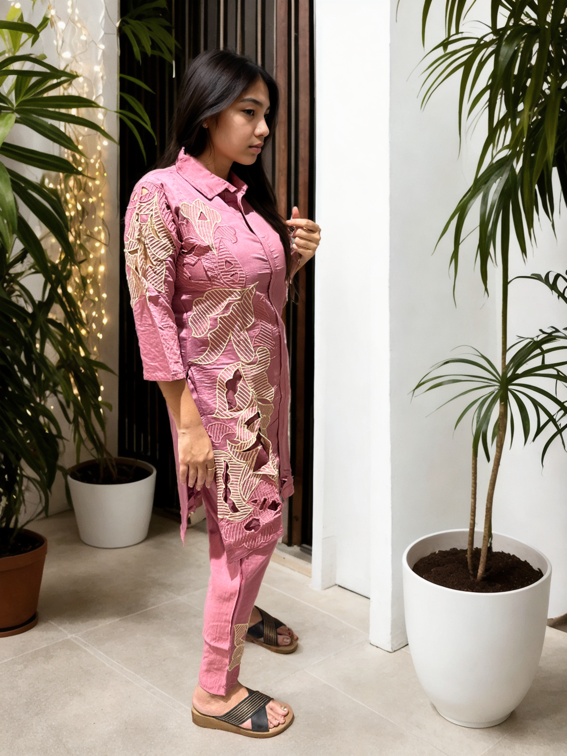 Cutwork Bloom Coord Set in Roman Silk – With Inner