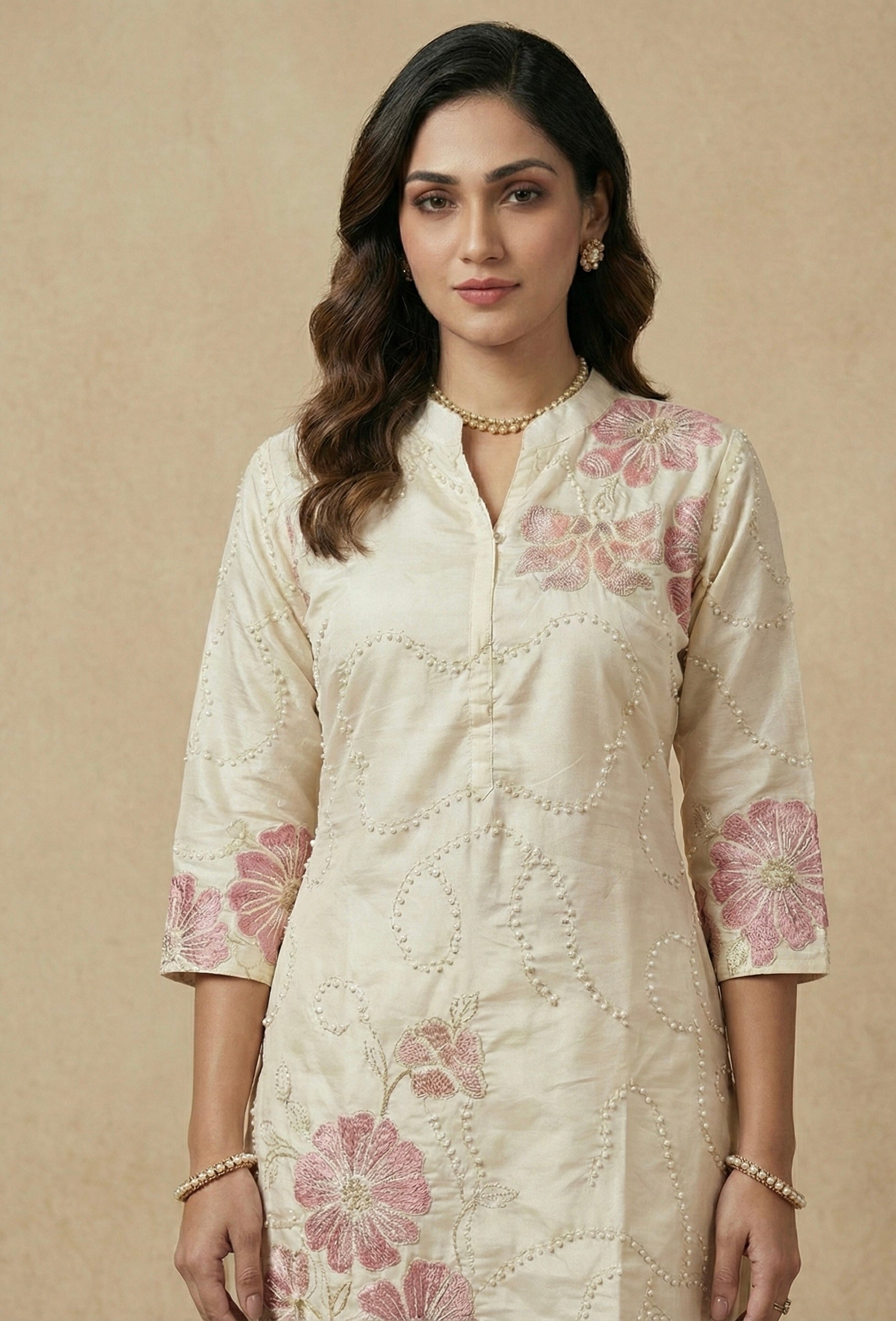 Chikan-Inspired Kurta Set with Bold Floral Appliqué