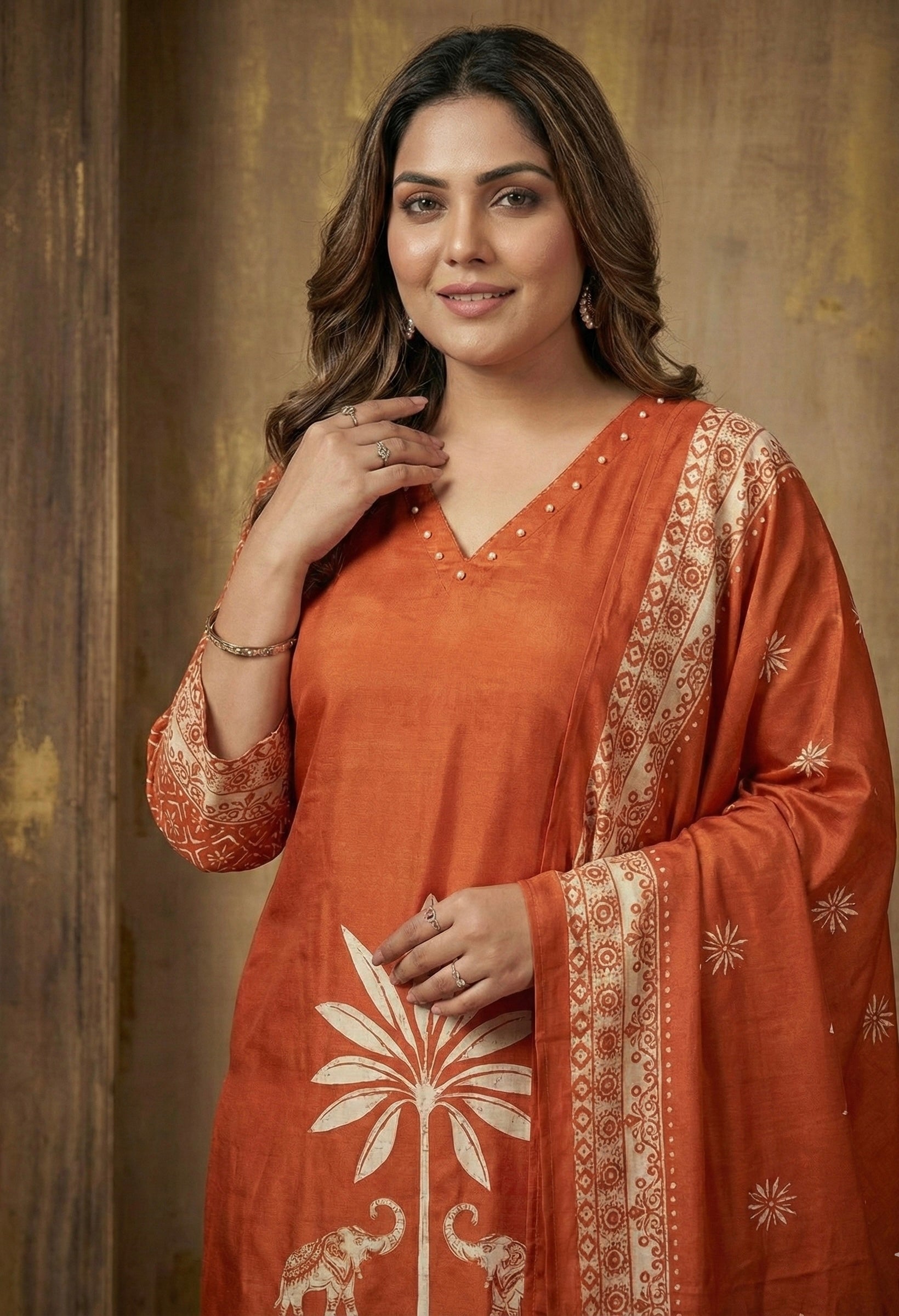 The Rustic Royal: Pure Russian Silk Elephant Motif Set with Handwork Detail